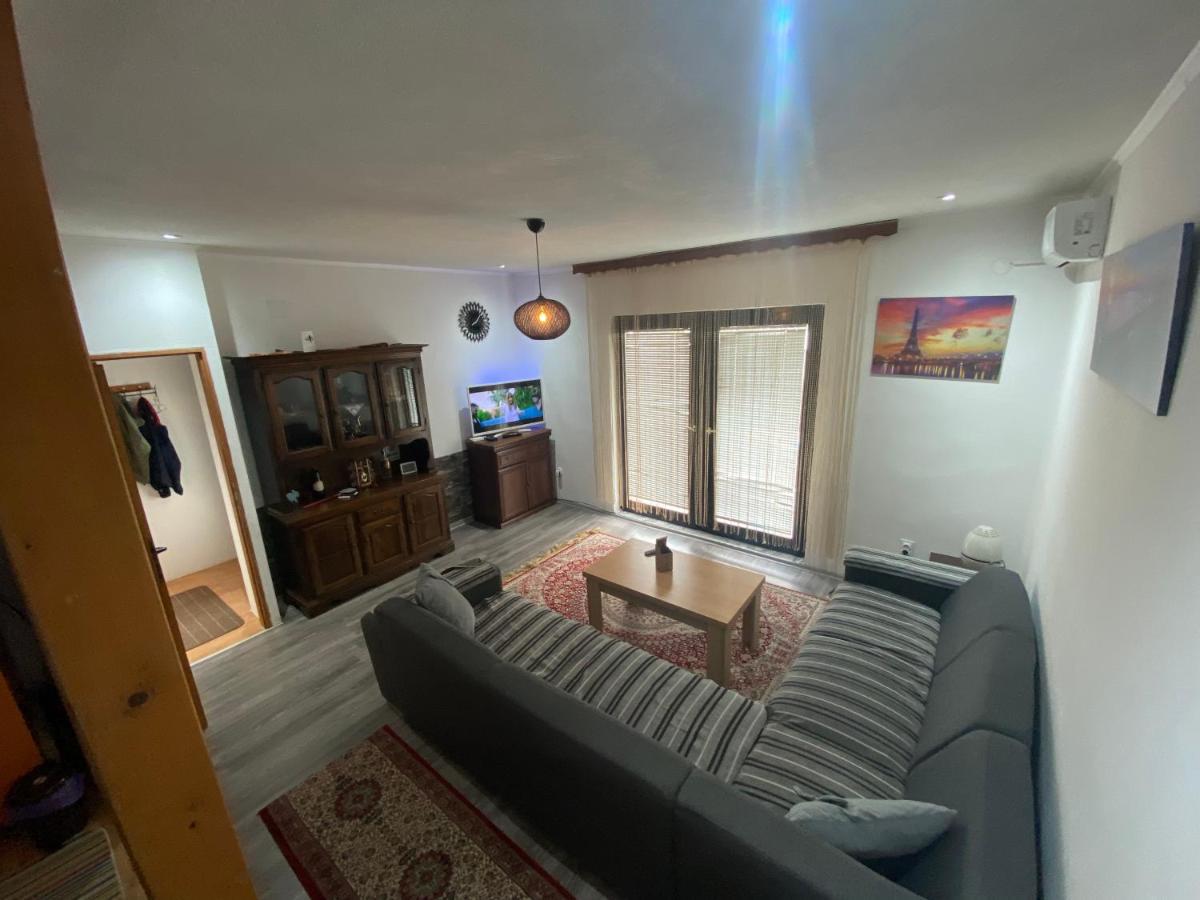 Lukavac Asja Guest House מראה חיצוני תמונה