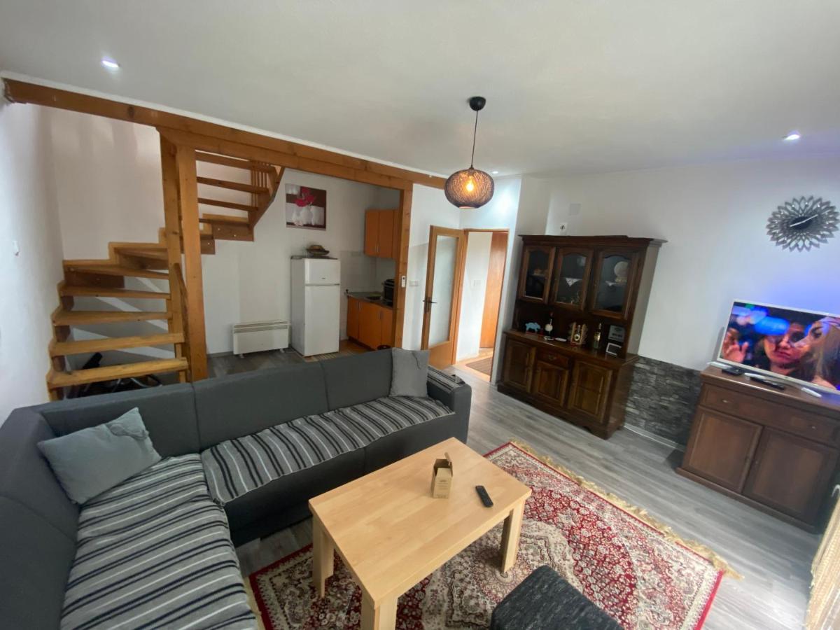 Lukavac Asja Guest House מראה חיצוני תמונה